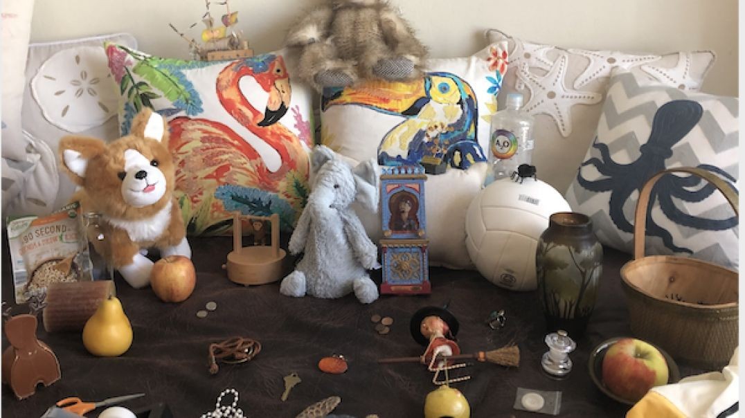 ⁣Adventures in Reading & Fun With Phonics  #6  Making new words & a 'Letter Hunt'