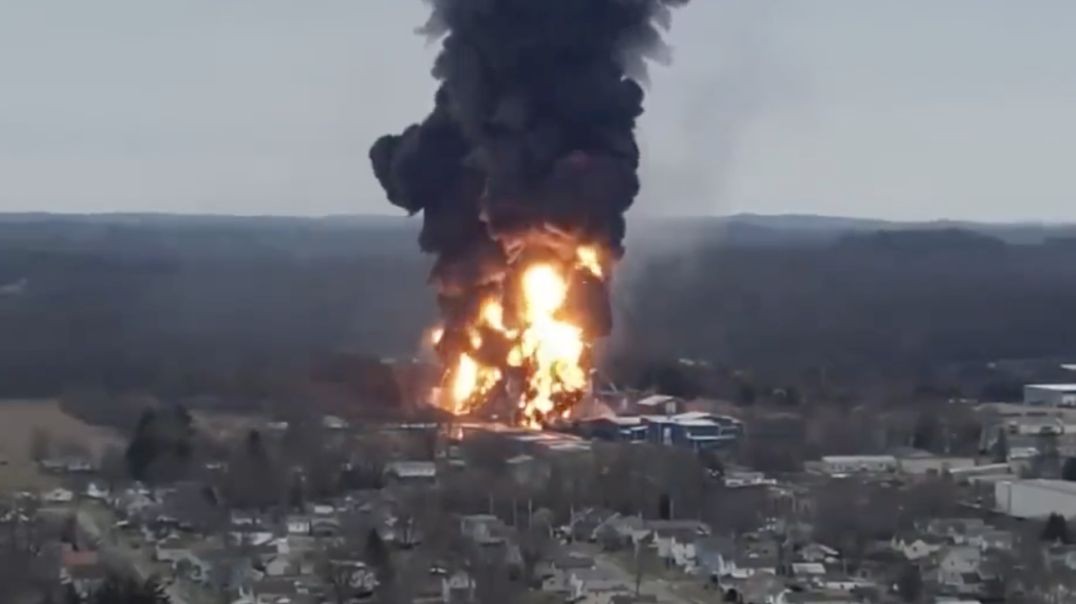 17 Videos That Perfectly Summarize the Craziness of the Past 22 Days | Facts Matter