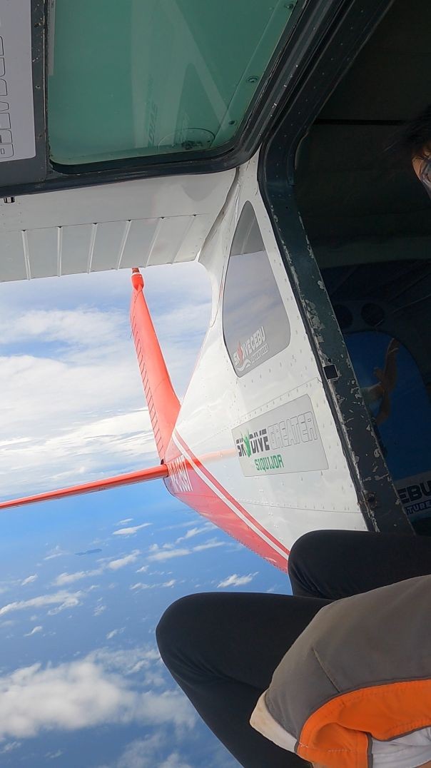 Skydive Siquijor